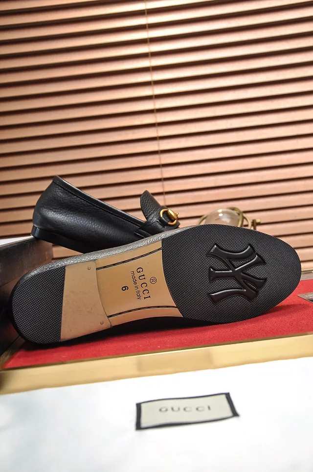 Gucci Horsebit 1955 Black Pebbled Leather Loafers 4
