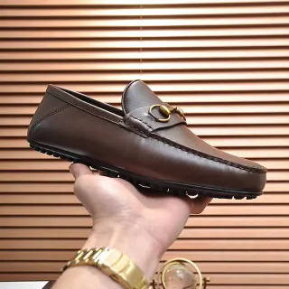 Gucci Horsebit 1955 भूरा चमड़ा लूफर