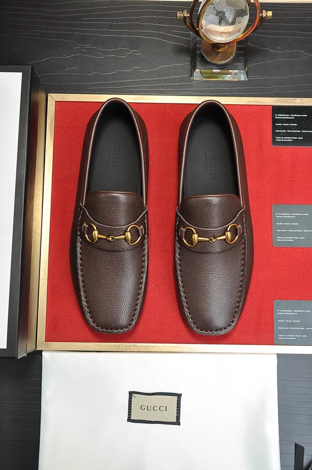 Gucci Horsebit 1955 Brown Pebbled Leather Loafer 9