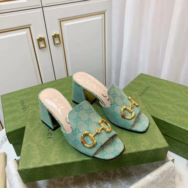 Gucci Horsebit 1955 أخضر ذهبي GG مونوغرام قماش إبزيم صنادل كاجوال 4