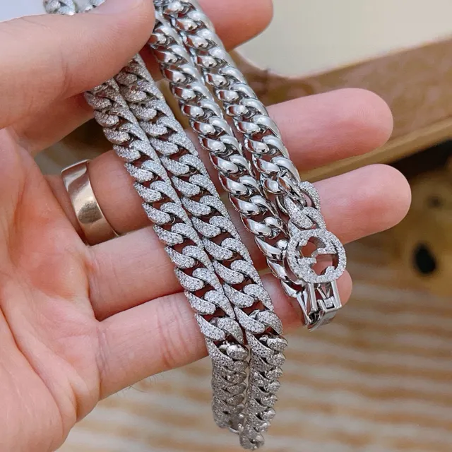 Gucci Chaîne Icon Collier Pavé Silver-Tone Chaîne Curb Link Collier 6