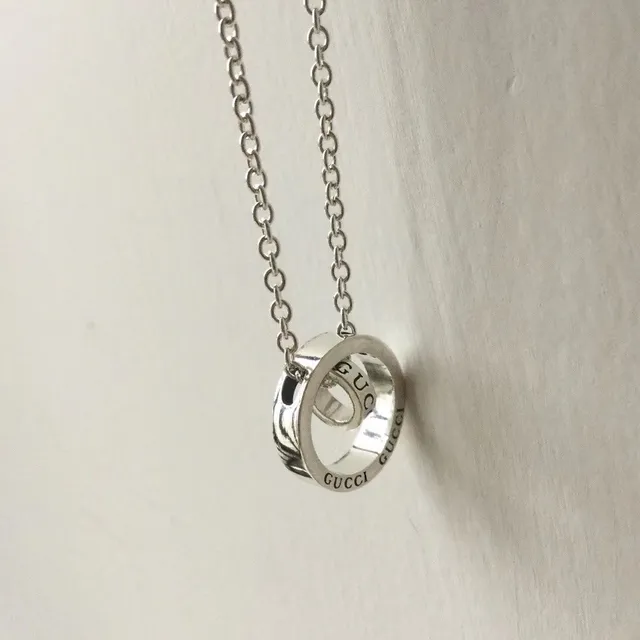 Gucci Interlocking Double Ring Silver-Tone Necklace 3