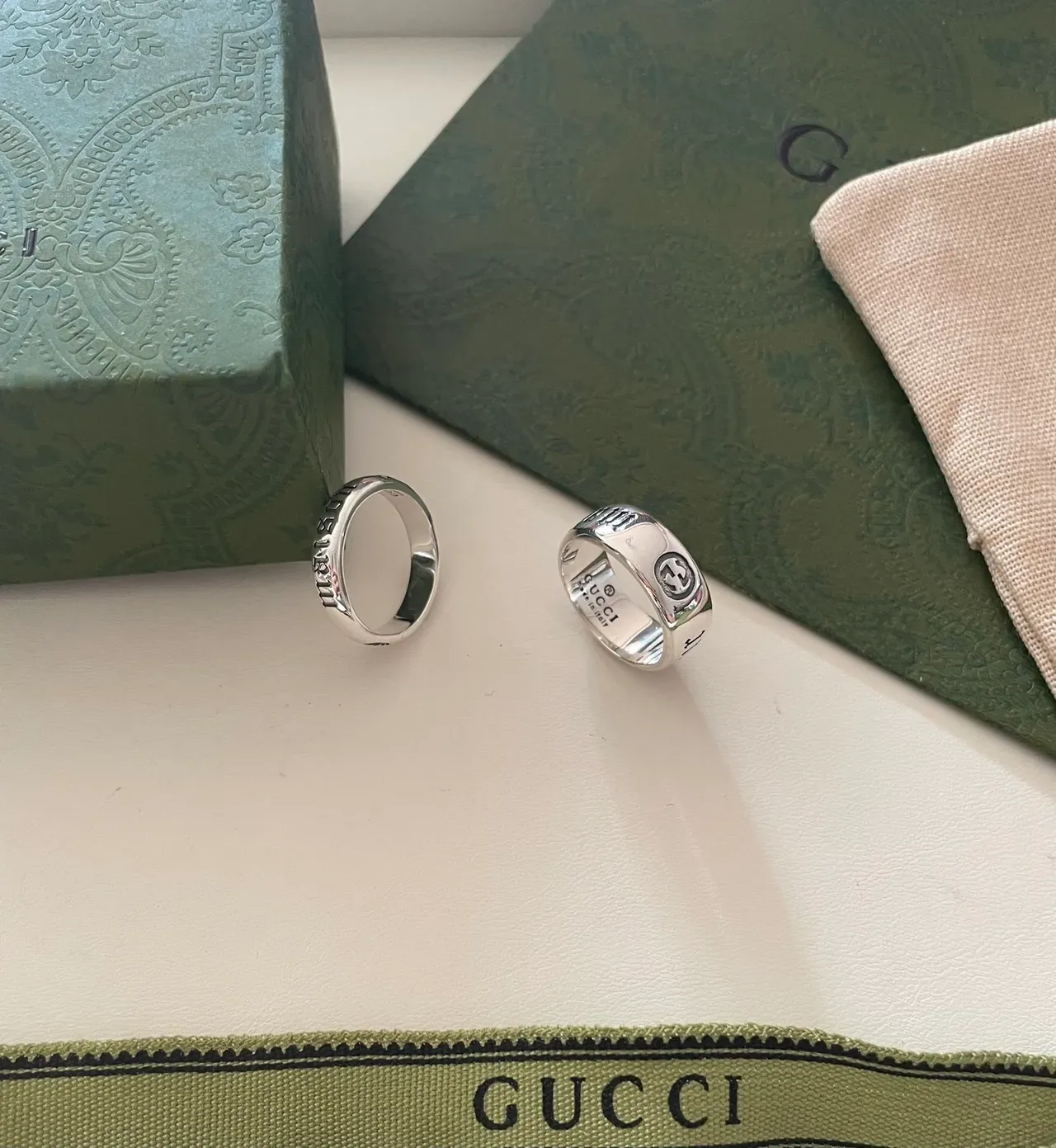 Gucci Maison de Gucci Anéis de Prata Sterling Gravados 4
