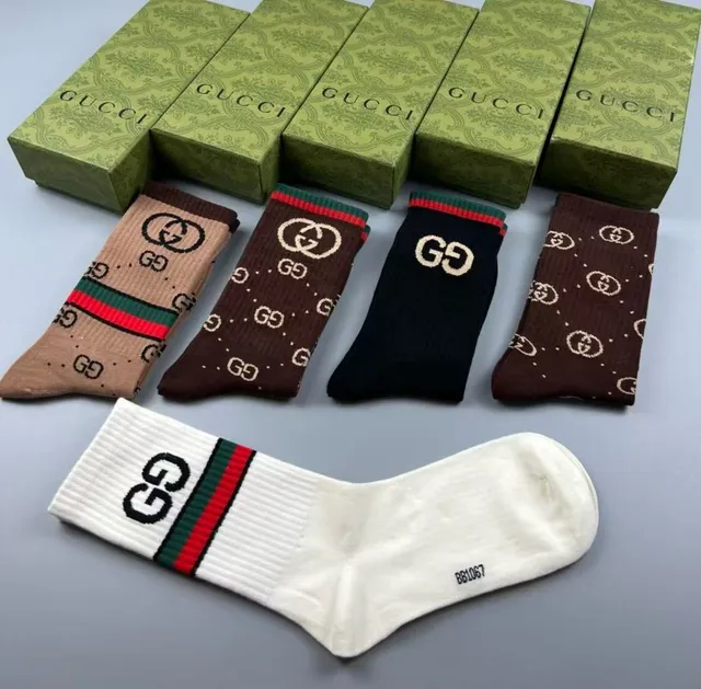 Gucci multicolores GG Monogram tejido rayas rojo-verde web calcetines con puño 4