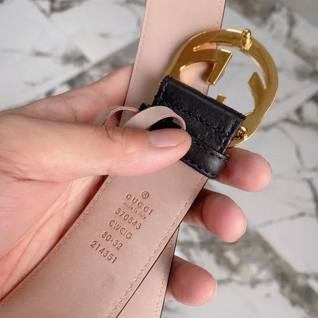 Gucci Ophidia Cinturón de cuero negro y oro con monograma GG embossado hebilla doble G 7