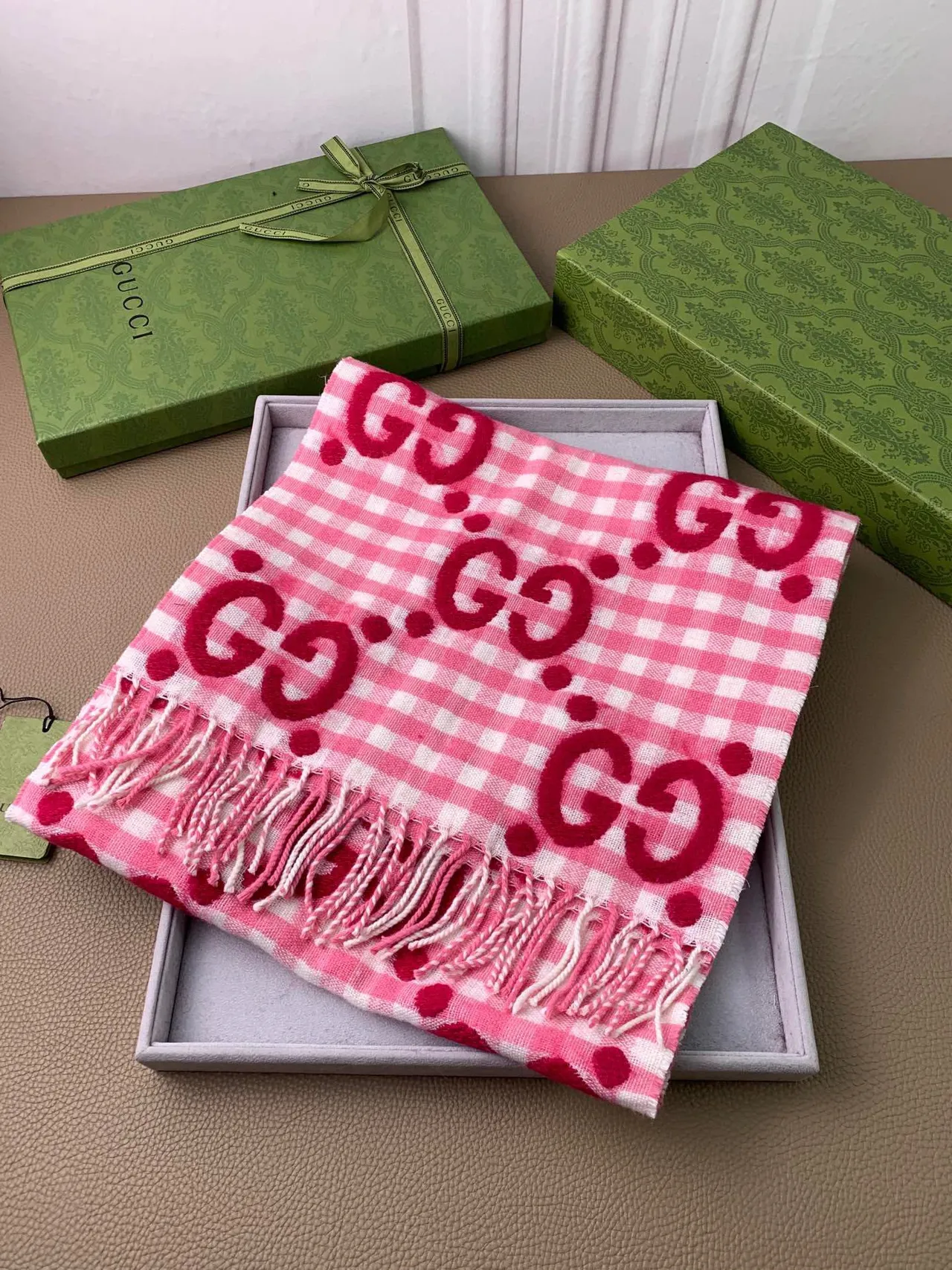 Gucci Bufanda Cachemira Gingham Rosa y Blanco Interlocking GG Monograma 5