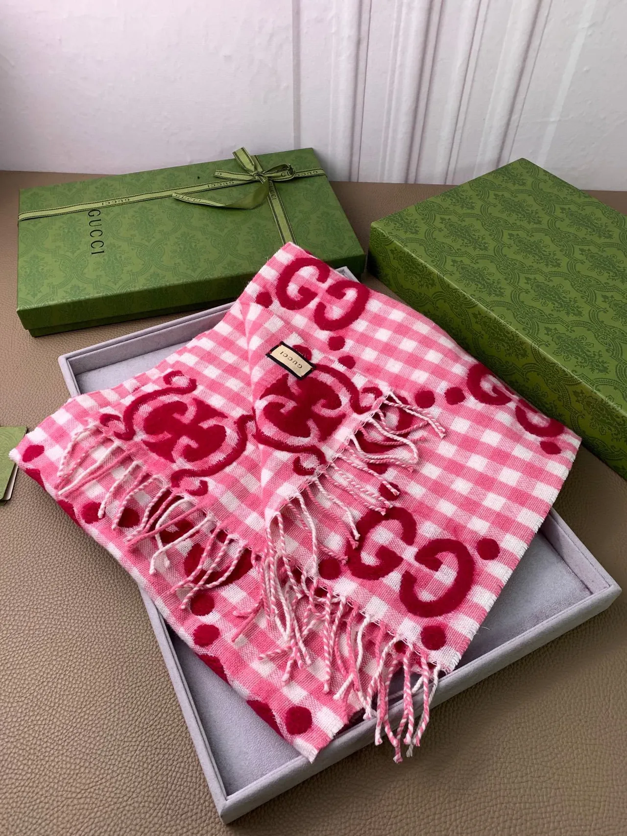 Gucci Bufanda Cachemira Gingham Rosa y Blanco Interlocking GG Monograma 7