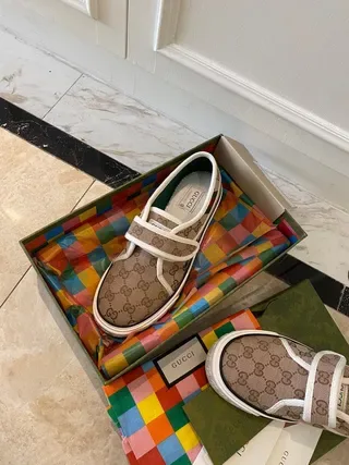 Gucci Screener بيجي GG مونोغرام كانفاس حزام فيلكرو حذاء أسلوب الحياة 8