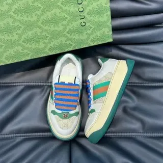 Gucci Screener Zapatillas lifestyle beige verde rayas web slip-on