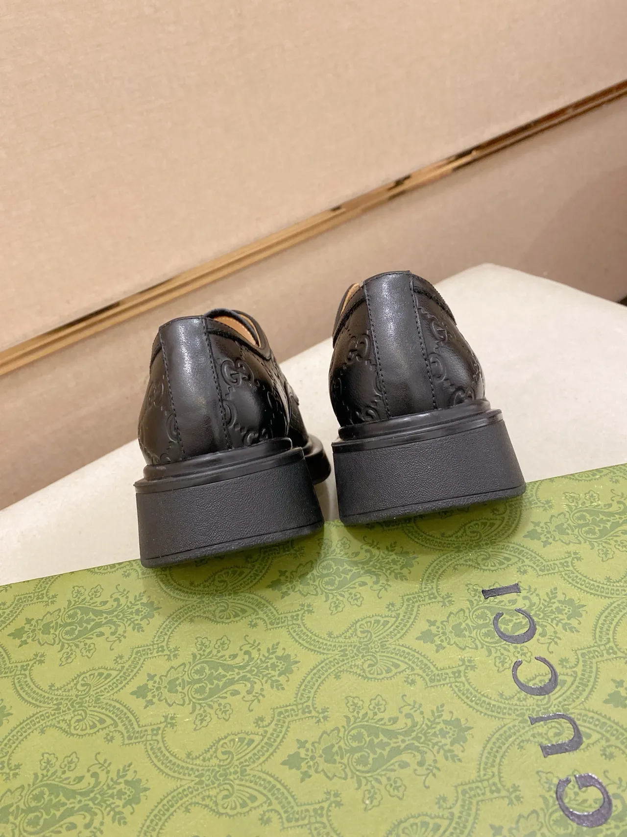 Gucci Screener أسود بيج GG-Embossed Leather Cap Toe Oxford Shoes 3