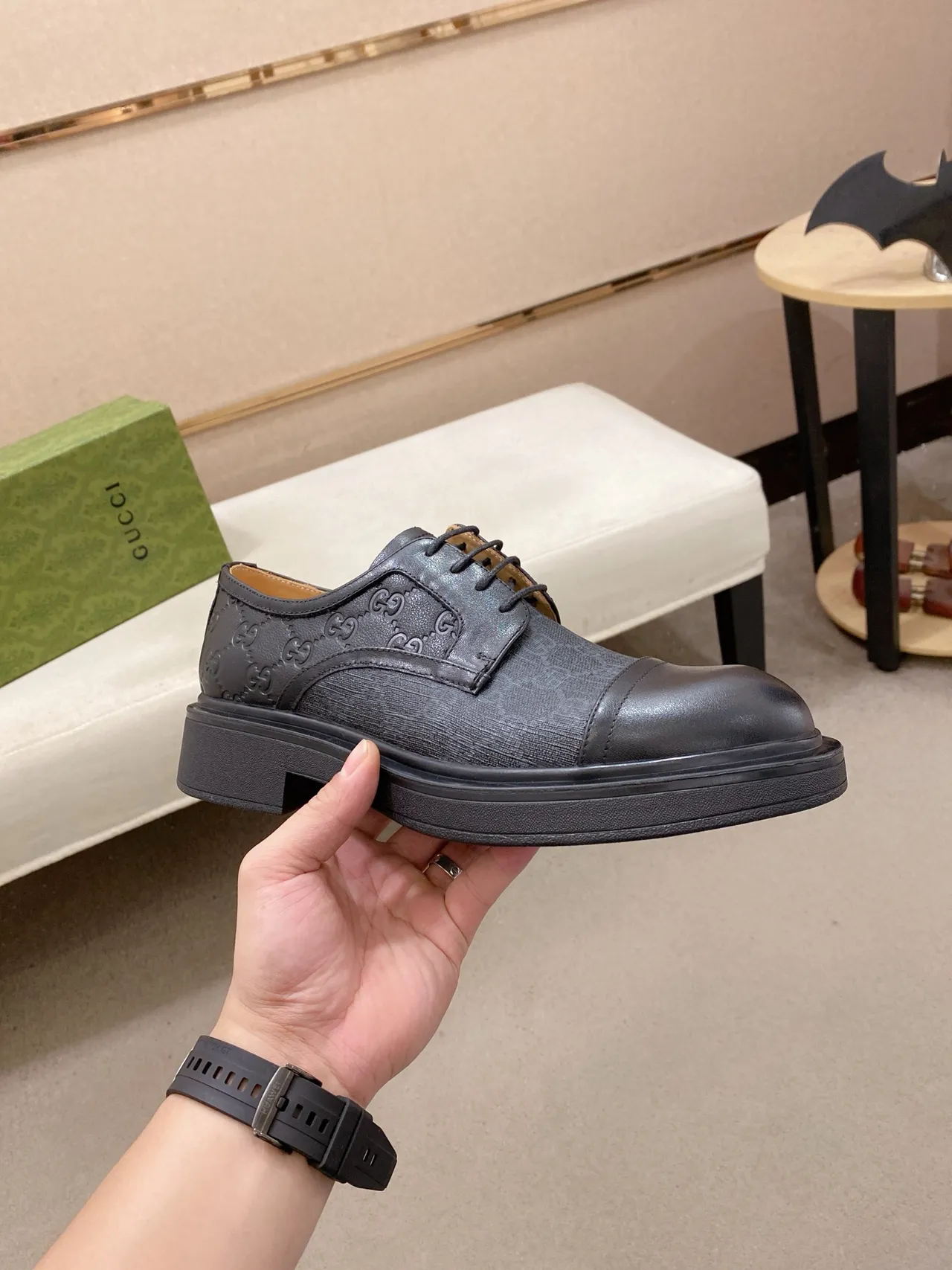 Gucci Screener أسود بيج GG-Embossed Leather Cap Toe Oxford Shoes 5