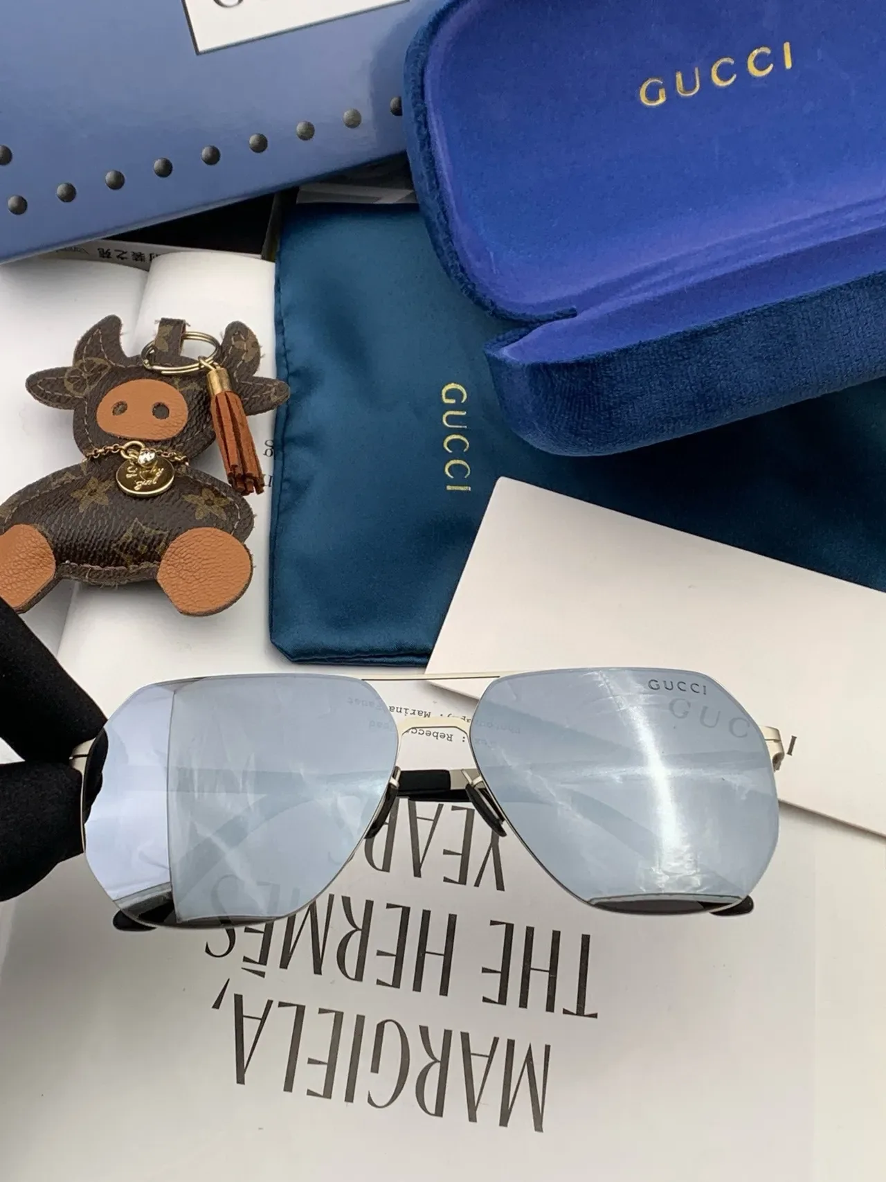 Gucci Screener نظارات شمسية سوداء معدنية مستطيلة الشكل درع 5