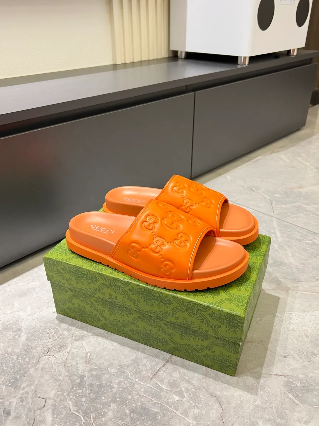 Gucci Screener Zapatillas Slide Multicolor Embossadas GG Monogram Correa Única 15
