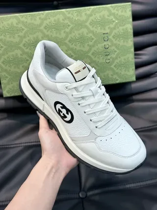 Gucci Screener Branco Preto Interlocking G sneakers estilo de vida 8