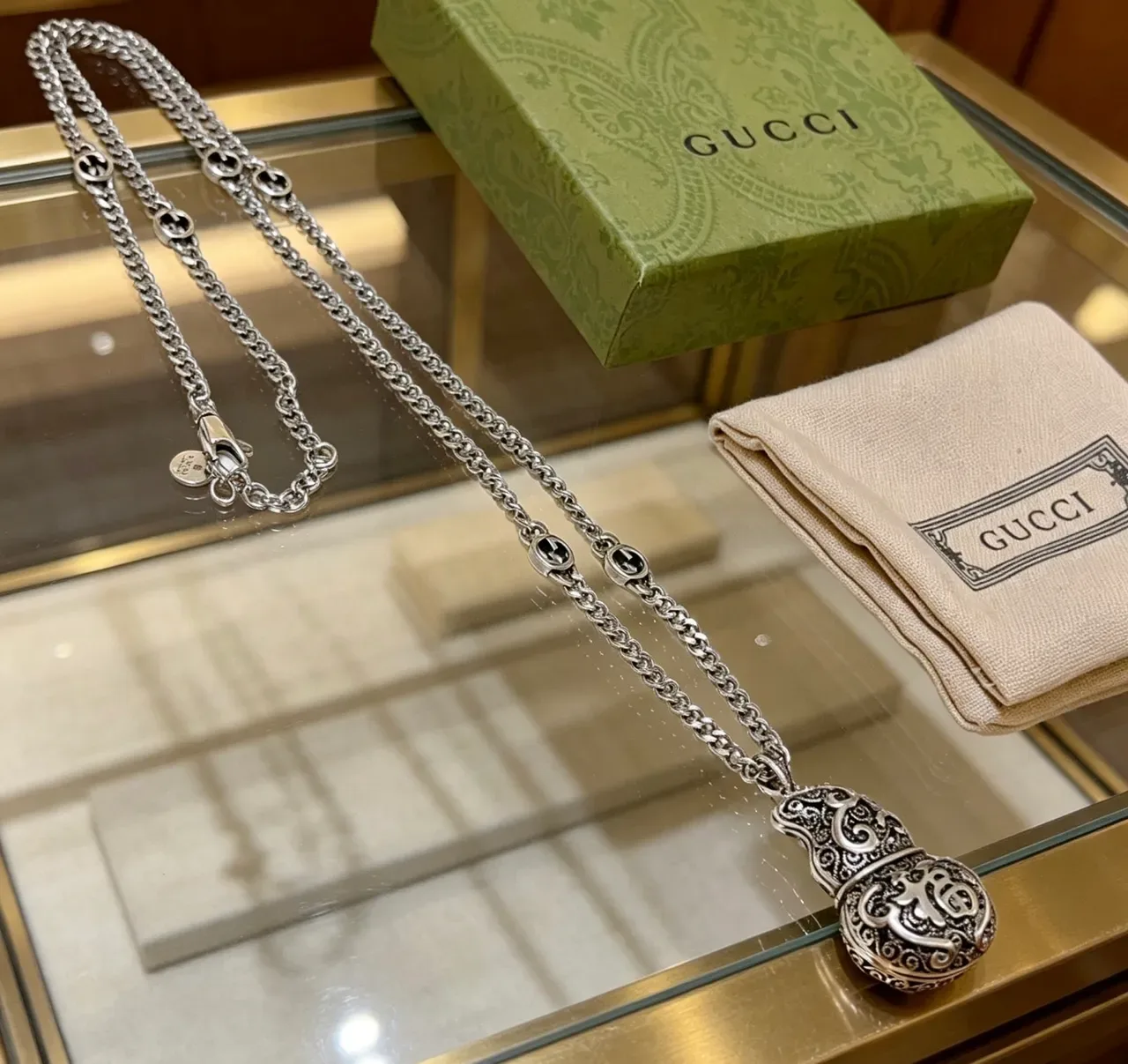Gucci Corrente Curb Prata Preto Motivos Interlocking G Colar 3