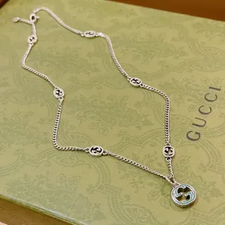 Collier Gucci Chaîne Curb Argent Bleu Motifs G Entrelacés