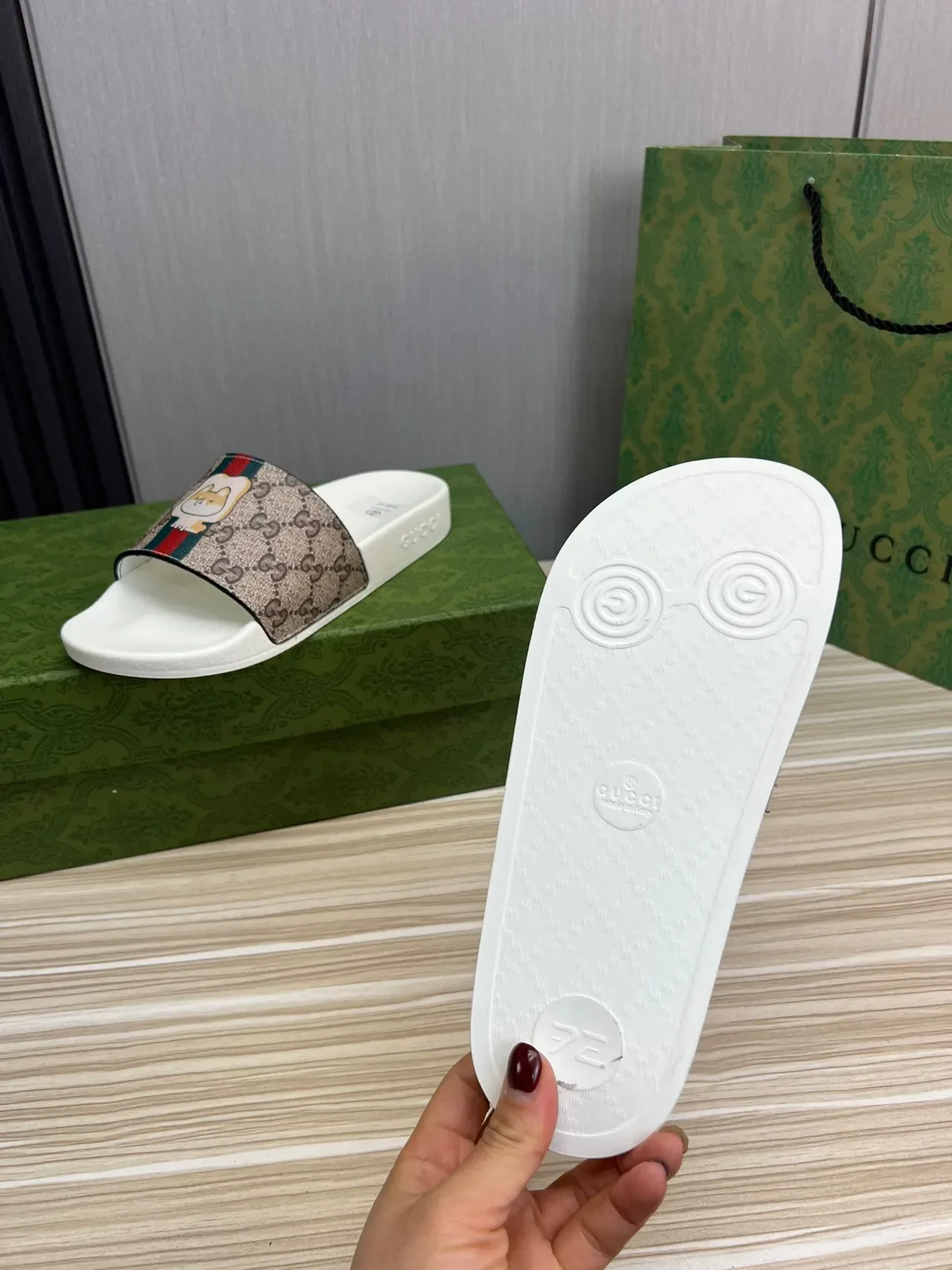 Gucci Slide Beige GG Canvas Web Stripe Cartoon Dog Slipper 2