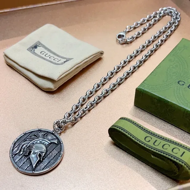 Gucci Spartan Helmet Medallion Silver Necklace 9