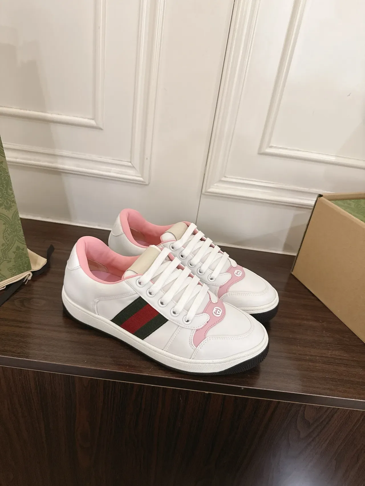 Gucci Tennis 1977 Blancos y rosados con rayas de malla zapatillas lifestyle 5