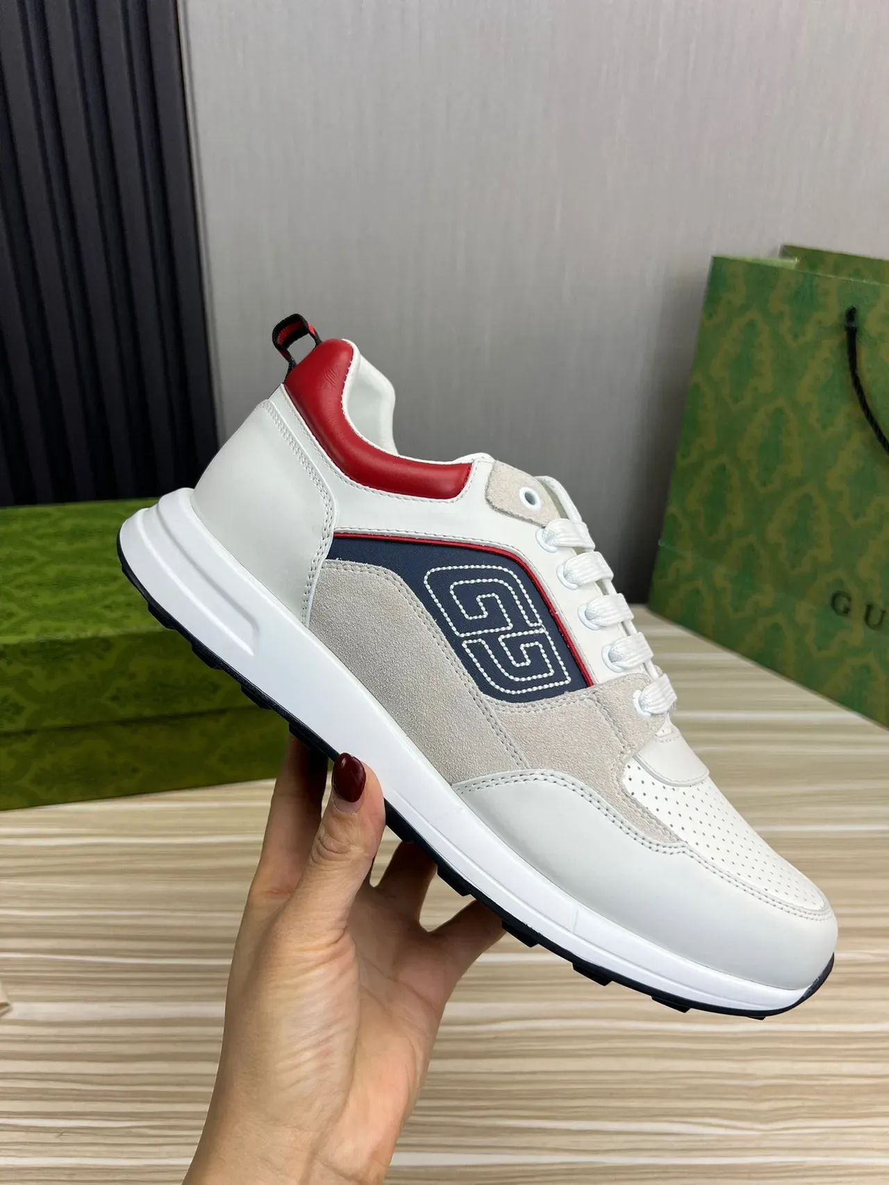 Gucci Tennis 1977 Blanc Beige Marine Rouge Sneakers Lifestyle 5