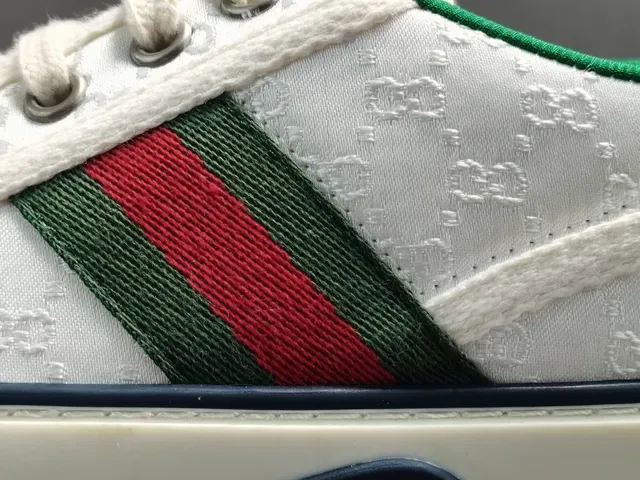 Gucci Tennis 1977 Blanc Vert Rouge Rayures Web Sneakers Lifestyle 5