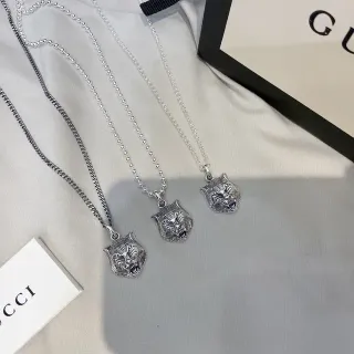 Collier Gucci Tête de Tigre Argent Métallique