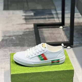 Gucci 白绿 皮革鞋面 网状条纹 侧边面板 生活方式运动鞋
