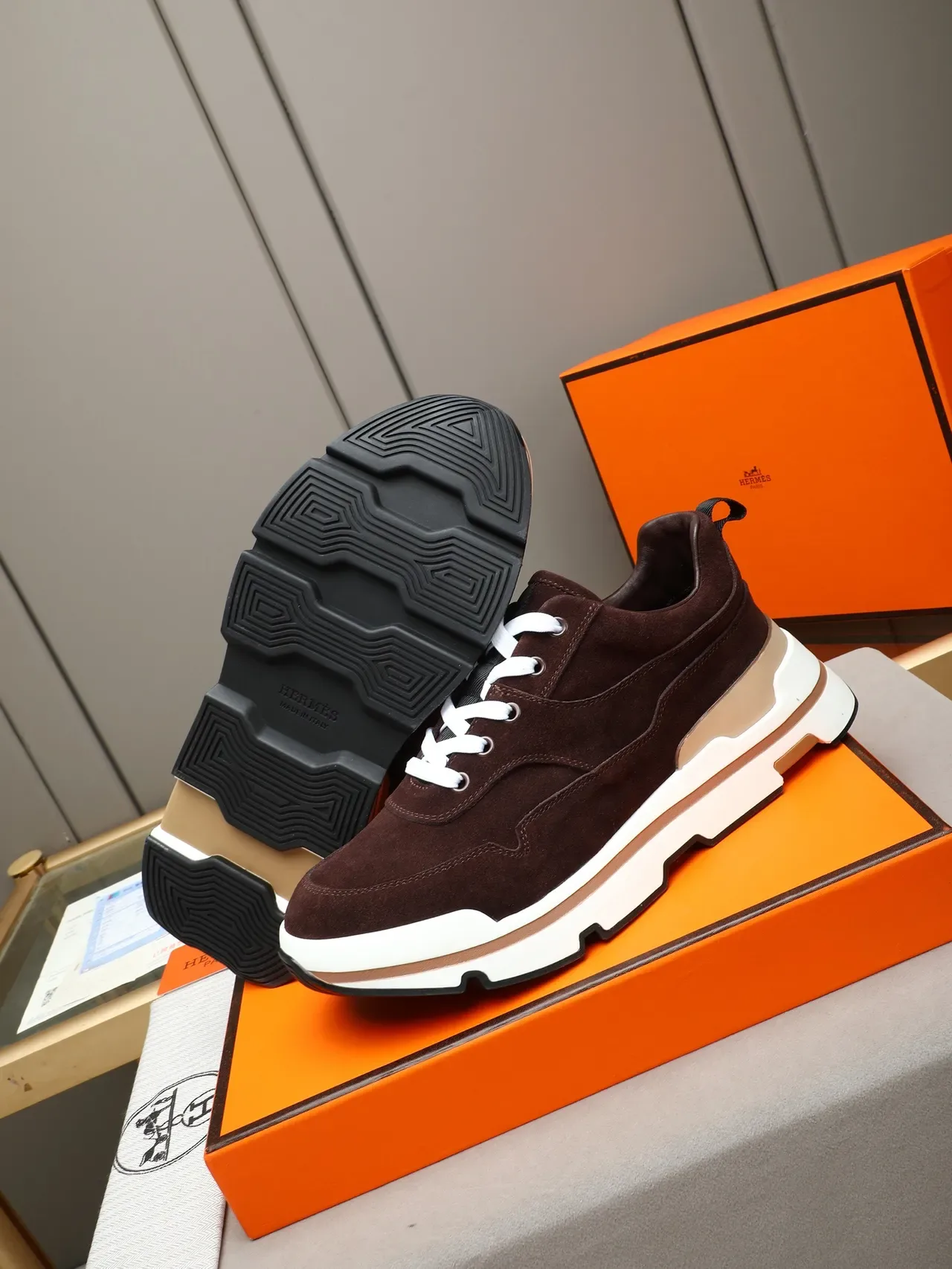 Hermès Zapatilla Lifestyle Marrón Ante Suela Gruesa 4