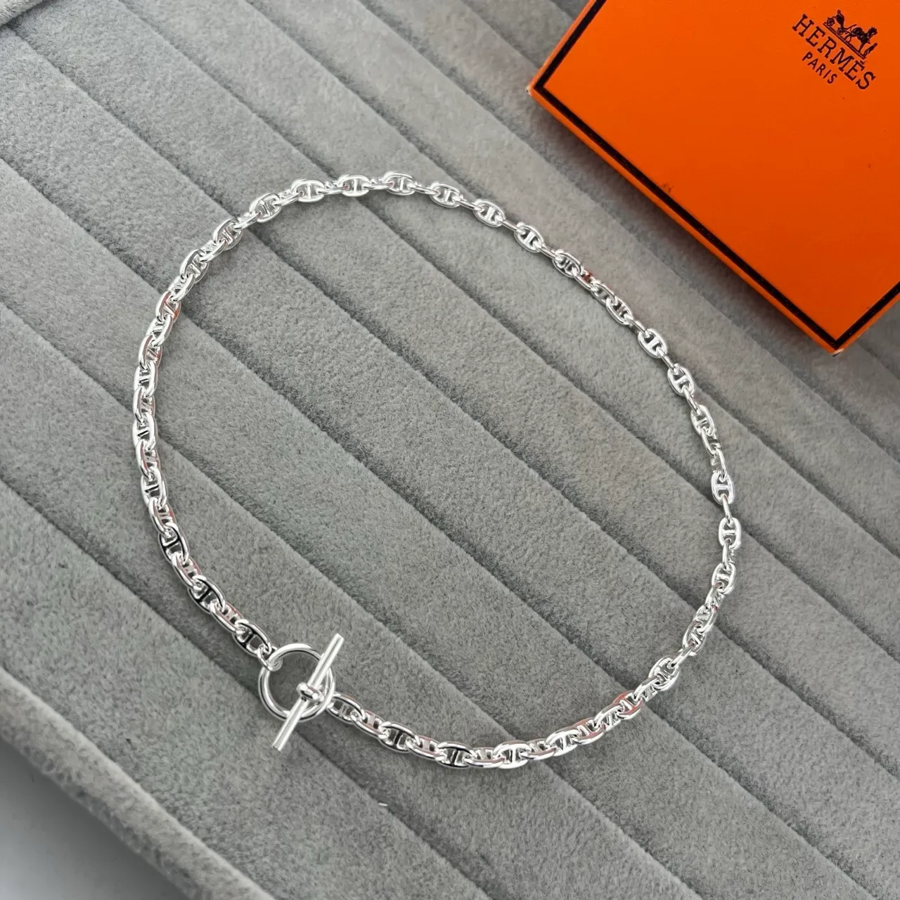 قلادة Hermès Chaine d'Ancre بوصلات مرساة ومشبك تبديل 3