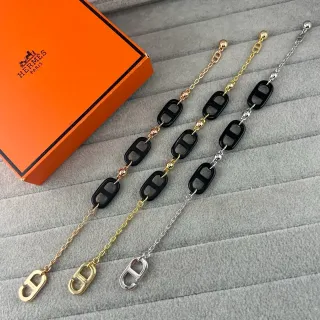 Hermès Chaine d'Ancre 黑色树脂和金属链手链