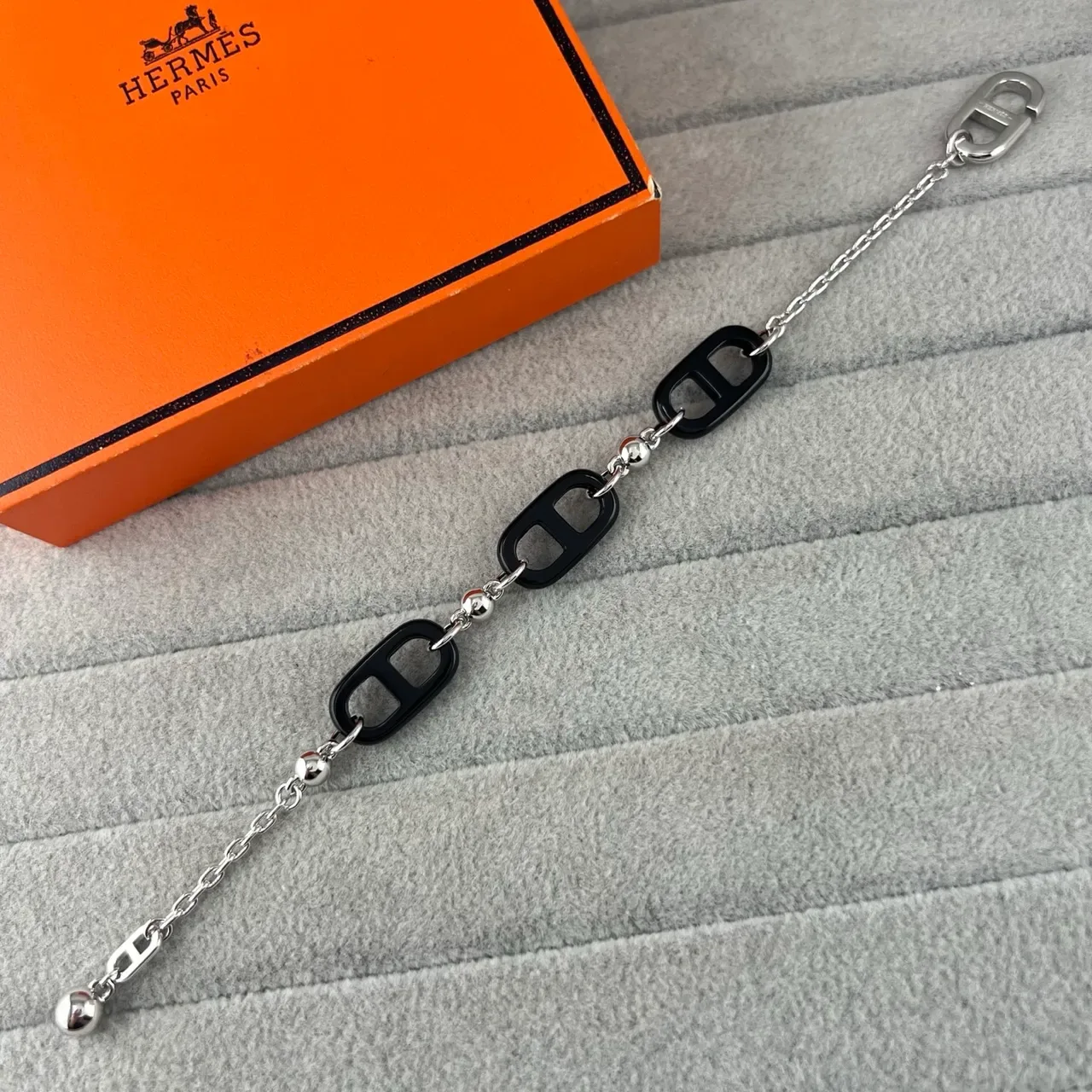 Hermès Chaine d'Ancre سوارة سلسلة ريزين ومعدن أسود 4