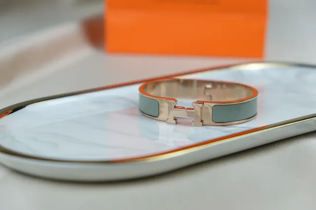 Hermès Clic H Or Gris Bracelet Rigide à Fermeture 6