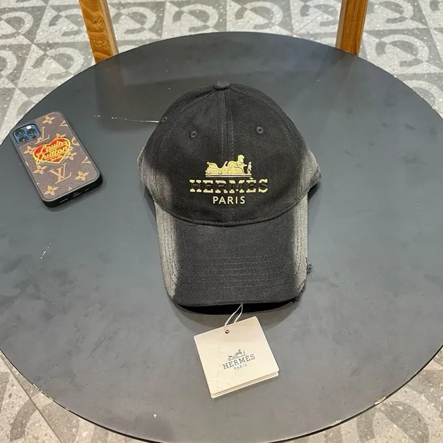 Hermès सिलाई Logo ग्रेडिएंट काला बेसबॉल कैप 2