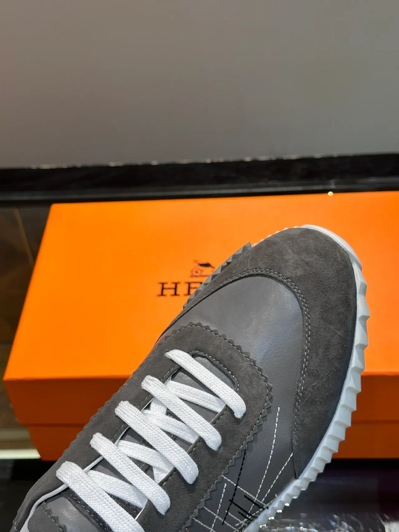 Hermès Gray White H-Shaped Heel Counter Ridged Midsole Lifestyle Sneakers 3