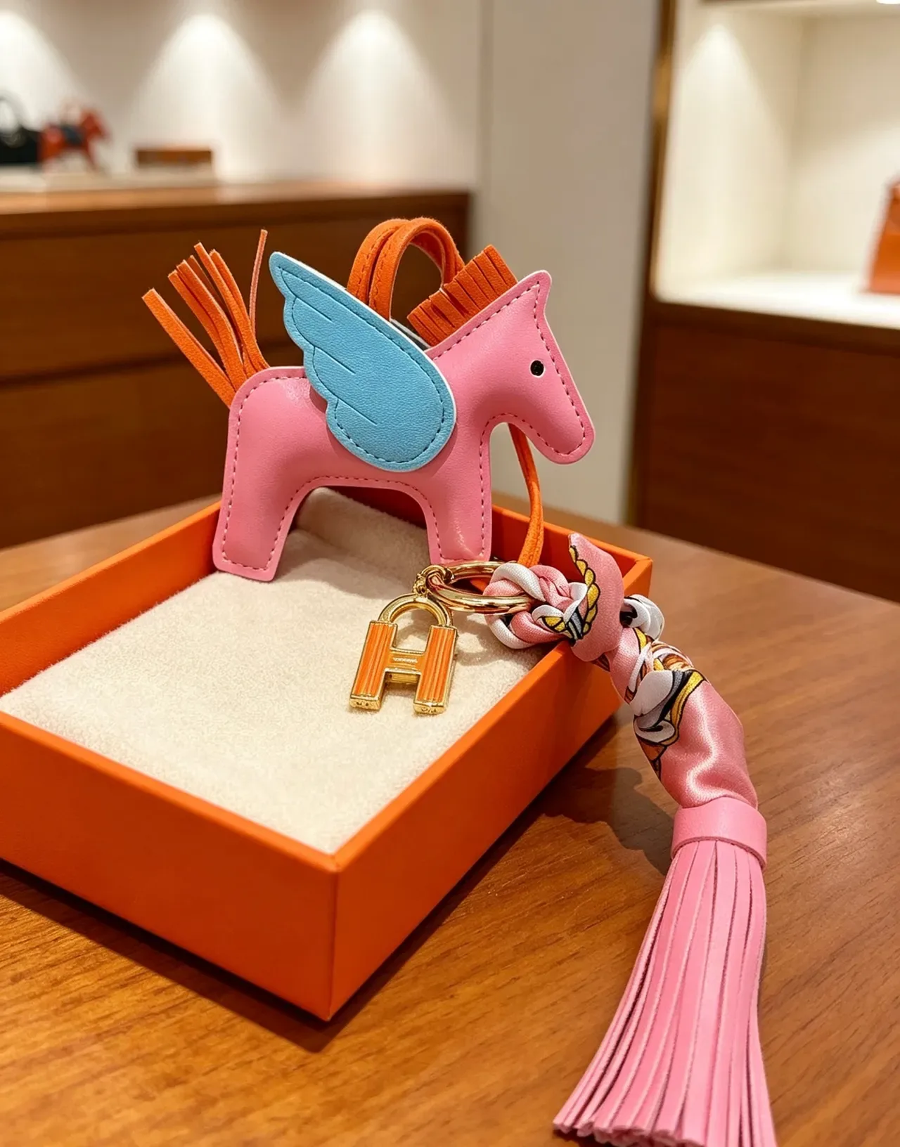 Hermès Grigri Pégase Pink Blue Leather Winged Horse Charm Stitched Silhouette Tote Bag 7