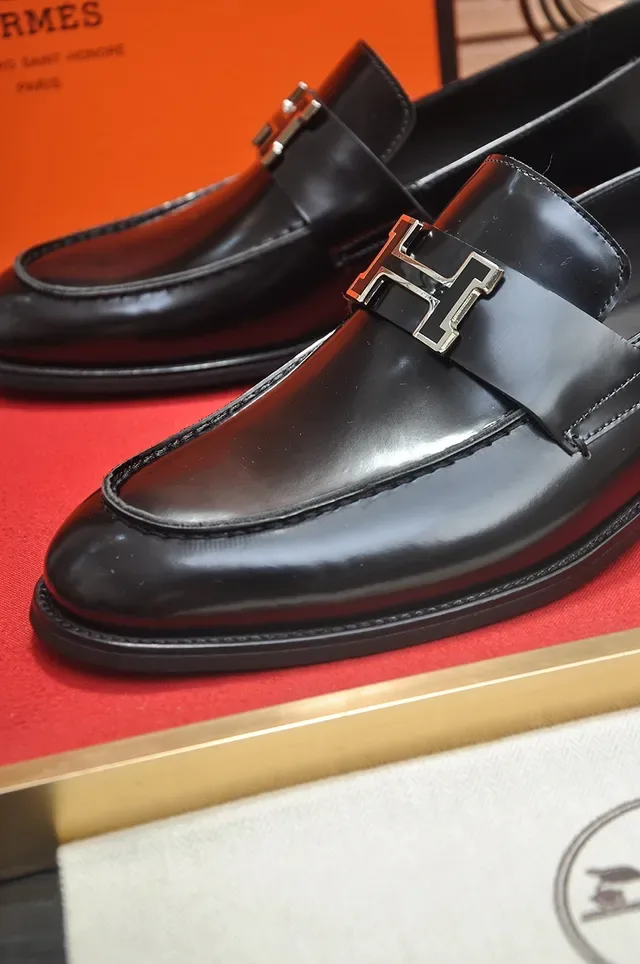 Hermès Oran Black Leather H-Buckle Loafers 2