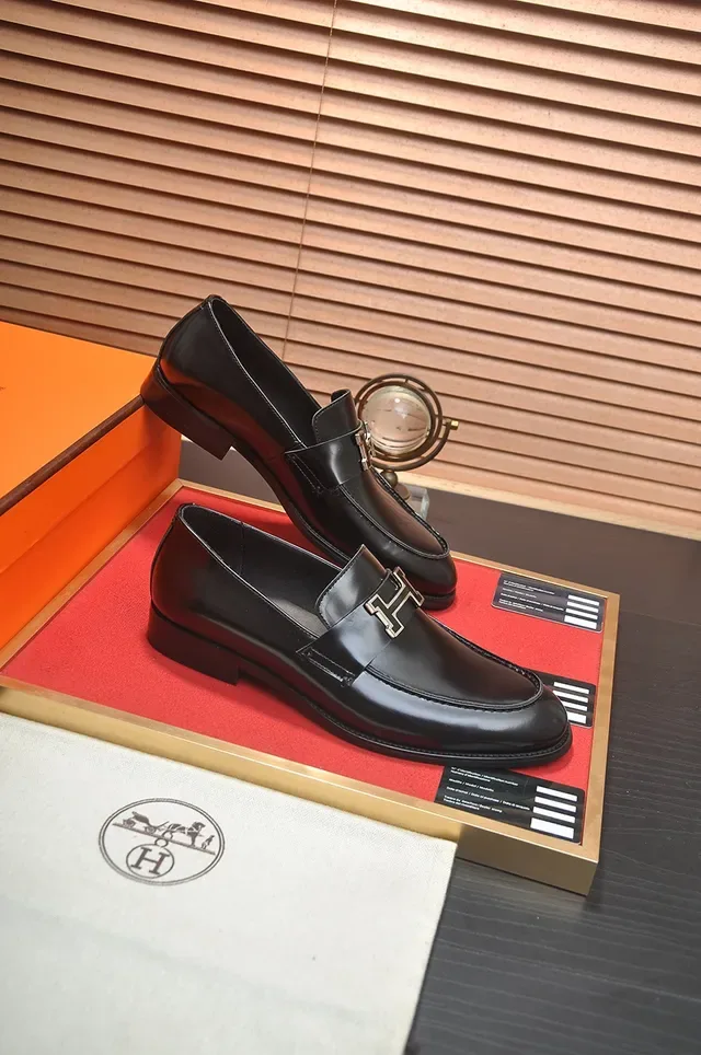 Hermès Oran Black Leather H-Buckle Loafers 4