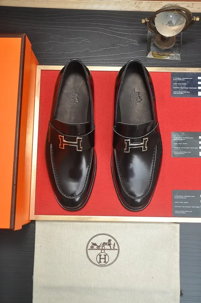Hermès Oran Black Leather H-Buckle Loafers 5