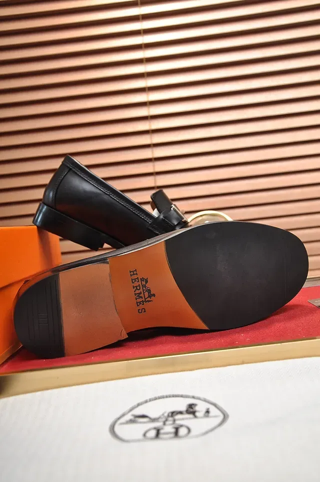Hermès Oran Black Leather Horsebit Loafers 3