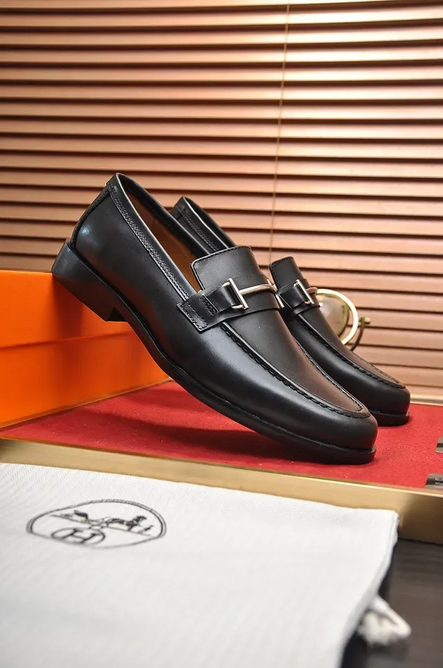 Hermès Oran Black Leather Horsebit Loafers 8