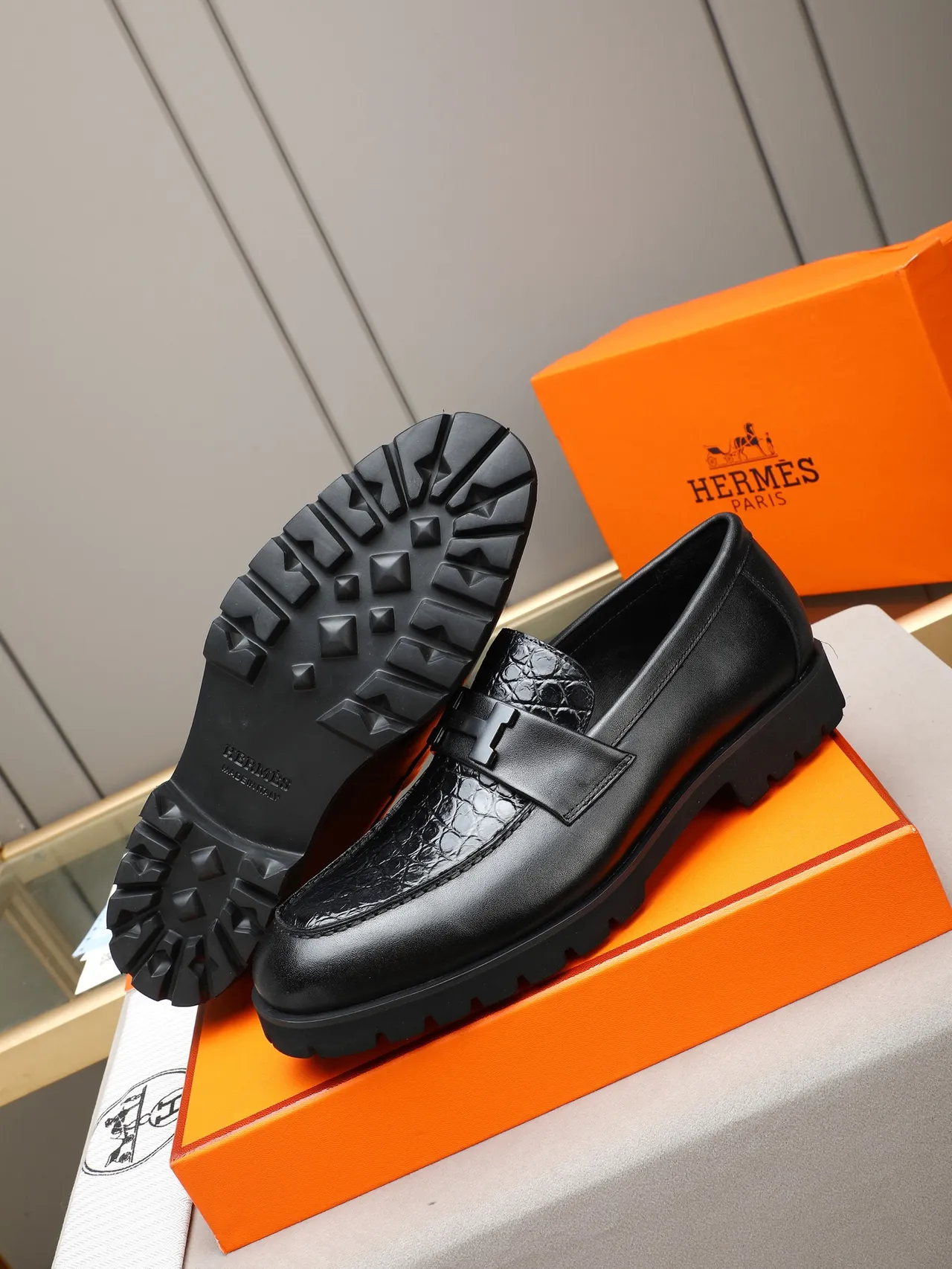 Hermès Oran Loafer Zapato Negro de Cuero Correa de Cocodrilo Suela Gruesa Tacón 4