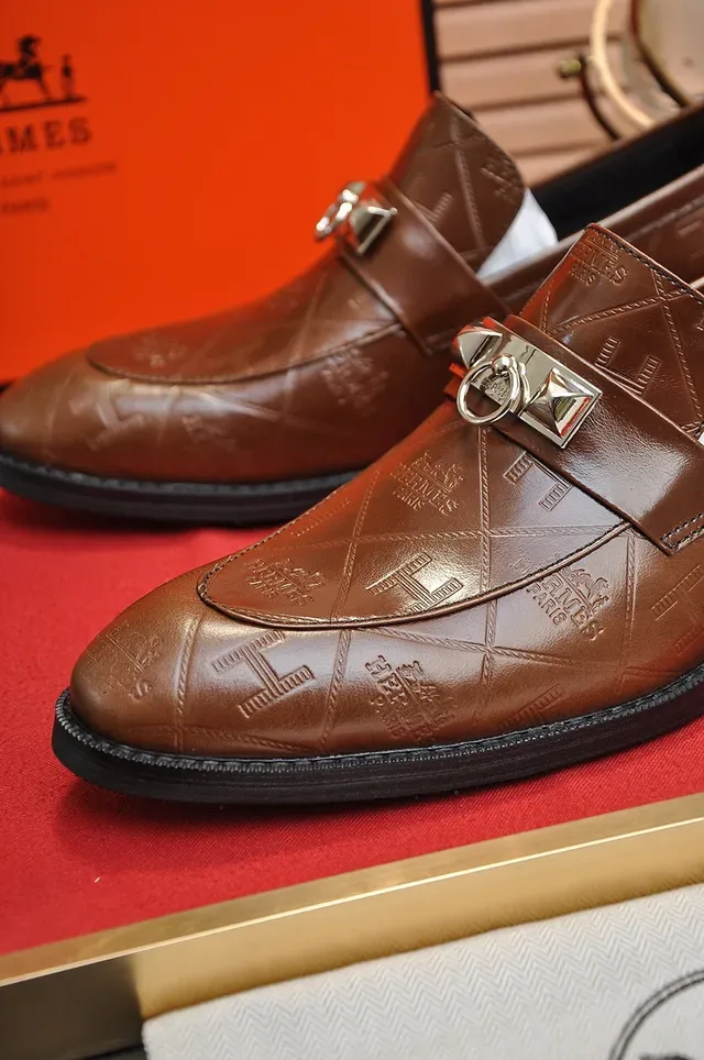 Hermès Oran 棕色 压花皮革 银扣 乐福鞋 3