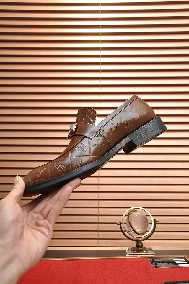Hermès Oran 棕色 压花皮革 银扣 乐福鞋 6