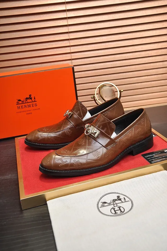Hermès Oran 棕色 压花皮革 银扣 乐福鞋 8