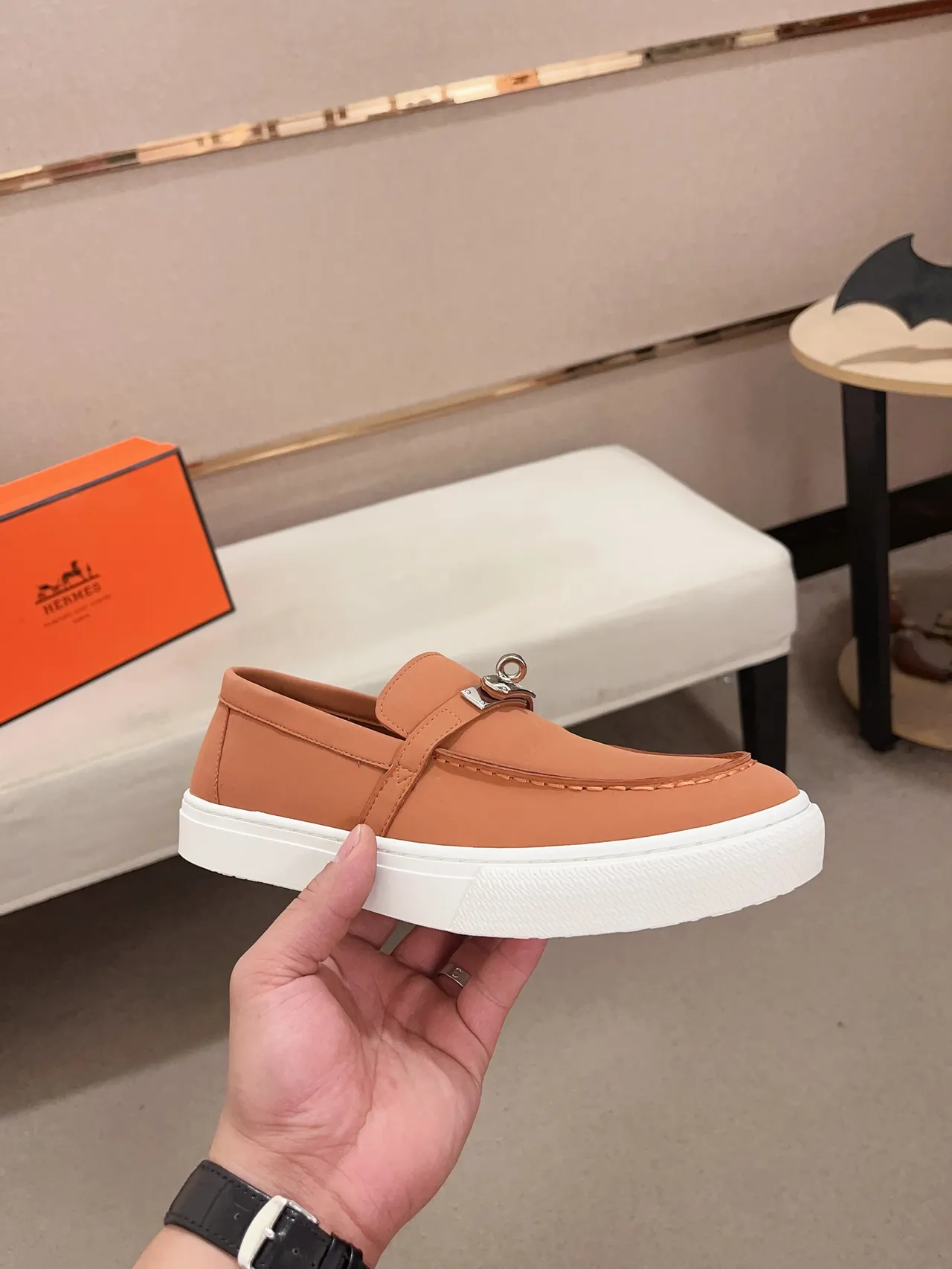 Hermès Oran orange blanc slip-on H-Stirrup Hardware loafer 4