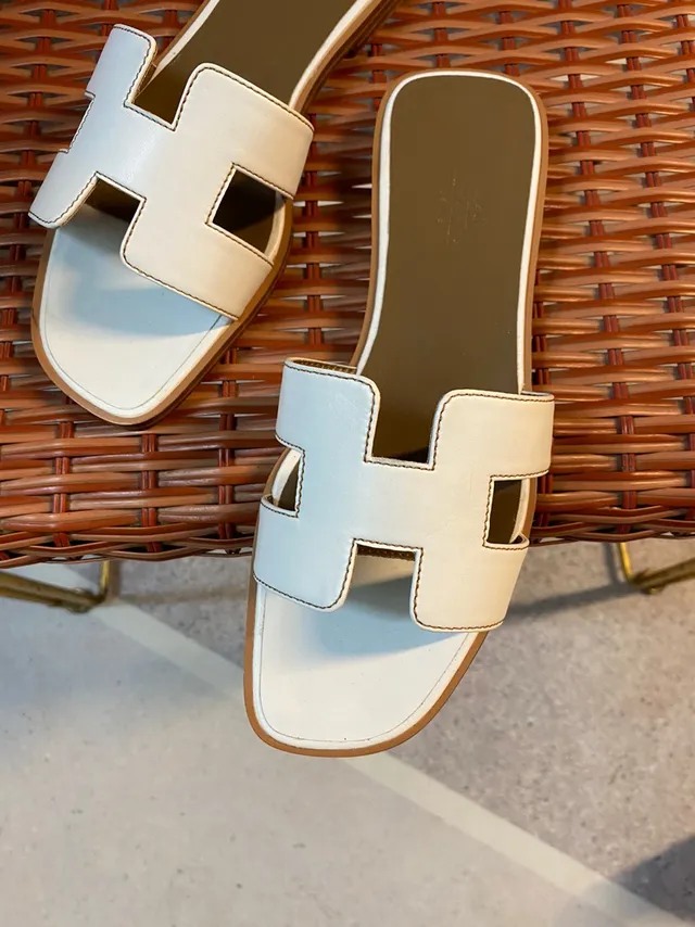 Hermès Oran Slide Two-Tone Light Blue and Cream Leather Slippers 2
