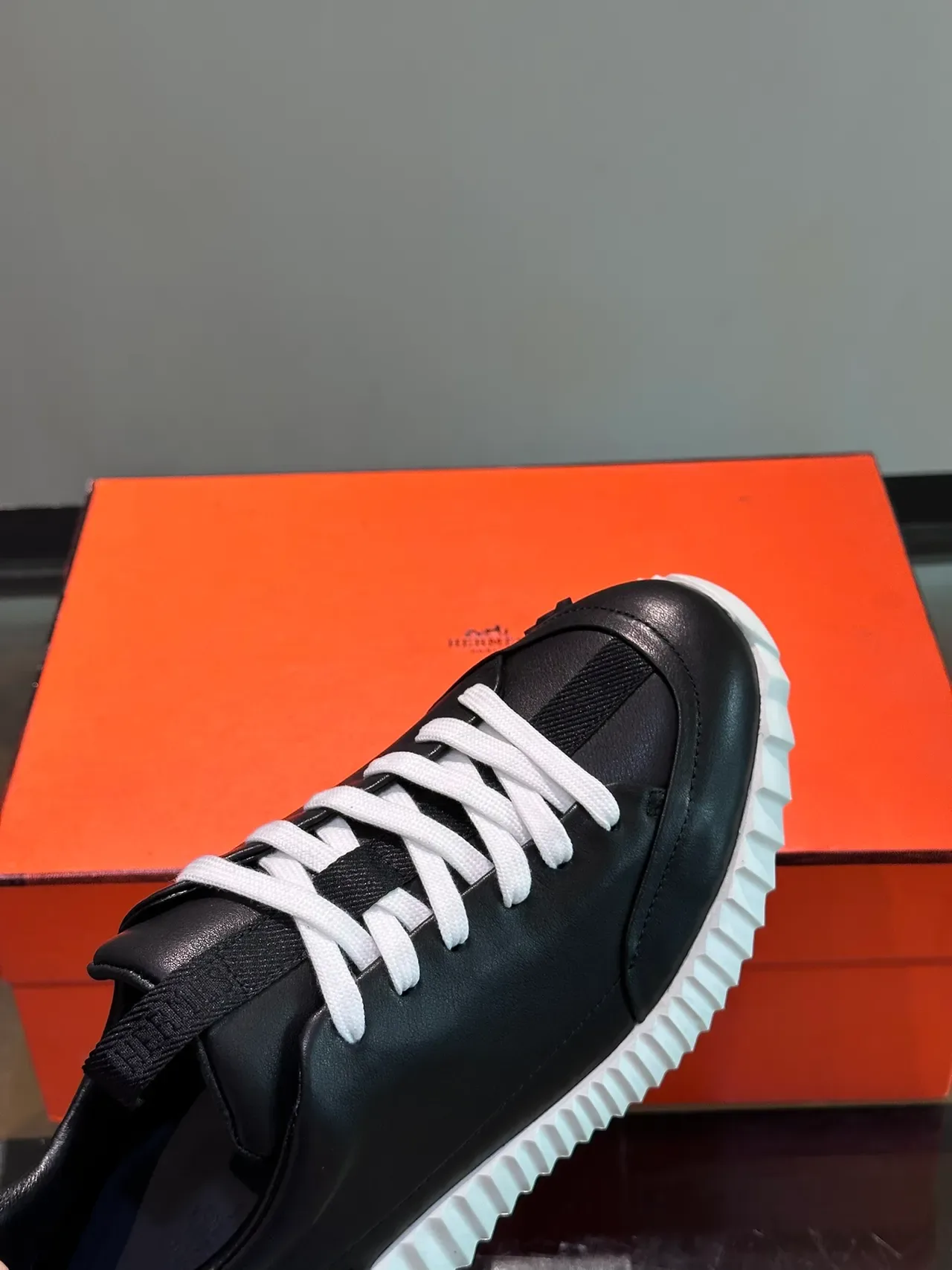 Hermès Oran Sneaker Black and White Lifestyle Sneakers 3