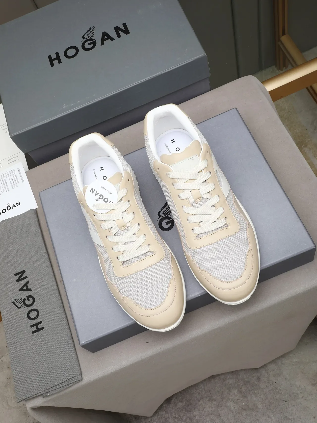 Hogan H-Logo Beige et Gris Chaussures Lifestyle 2