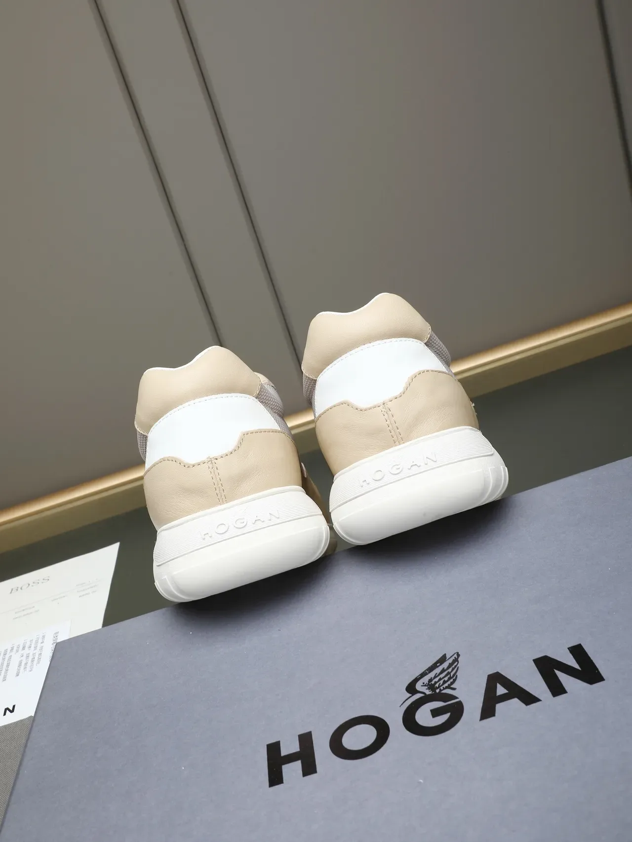 Hogan H-Logo Beige et Gris Chaussures Lifestyle 3