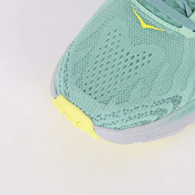 Hoka Clifton 薄荷绿和黄色跑鞋 5